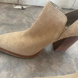 Vince Camuto ankle boots